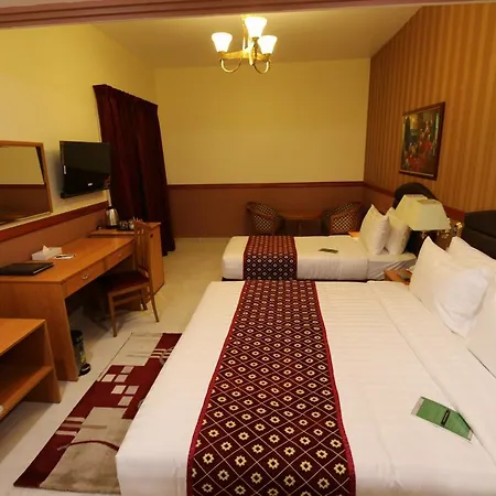 New California Hotel Dubai Exterior photo